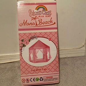 Princess play tent